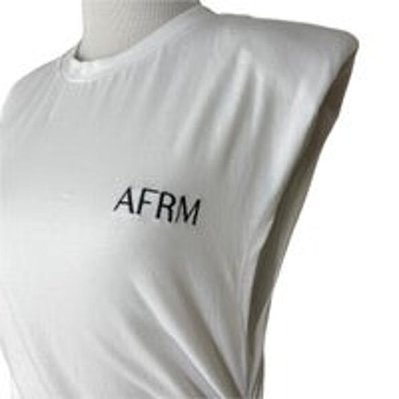 AFRM Billie Side Ruched Shoulder Pad Cropped Tank In White L/G NWT - Picture 2 of 8